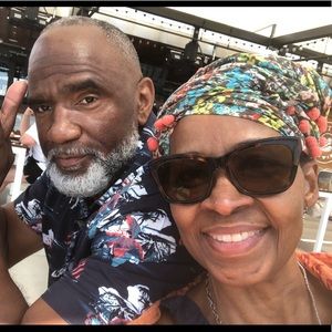 Meet your Posher, Pamela